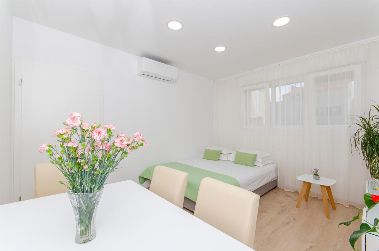 Lanuna Apartment Split Exterior foto